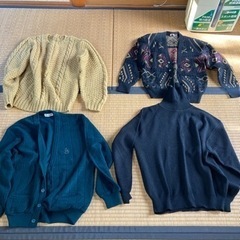 男性用セーター300円〜の画像