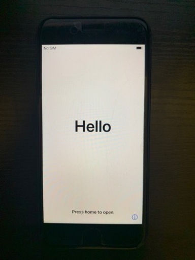 ◆iPhone 8 Space Gray 64 GB docomo　裏面ヒビあり