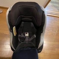 （お値下げ）アップリカ　チャイルドシート　クルリラ