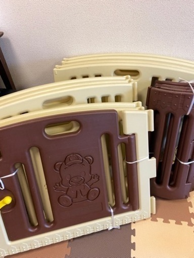 ベビーゲート　ベビーサークル