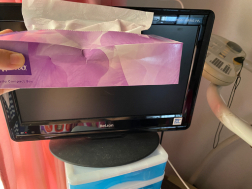小型テレビ