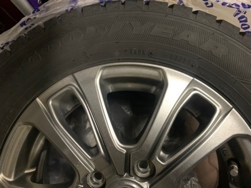 取り引き中 タイヤ