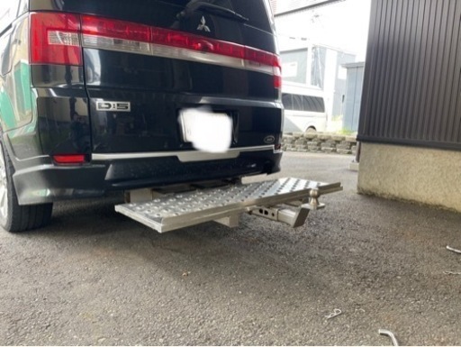 三菱デリカ、ローデスト 19年　オールステンレスヒッチメンバー