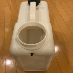 [CAPTAIN STAG] ウォータータンク20L / ウォータージャグ台セットの画像