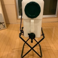 [CAPTAIN STAG] ウォータータンク20L / ウォータージャグ台セットの画像