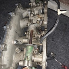 パルサーGTIR4連スロットルの画像