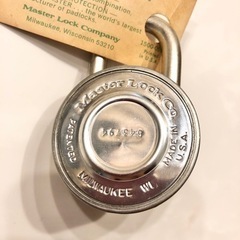 【ネット決済・配送】Master Lock padlock 1502 マスターロック　鍵　南京錠　アメリカ製　made in USA　レトロ　アンティーク　ヴィンテージ　ビンテージの画像