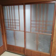 処分間近　レトロ　50年前の組子等が施された建具です。の画像
