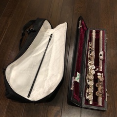フルート　ケース付き　教本付き