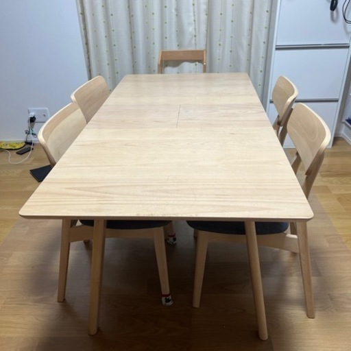 伸縮性ダイニングテーブル　5点セット　テーブル+椅子4脚