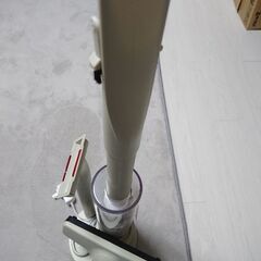 ほぼ未使用 コードレス 掃除機