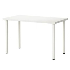 IKEA デスク　テーブルの画像