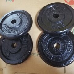 IVANCOのダンベル合計40kg プレート 5kg×4枚 2....