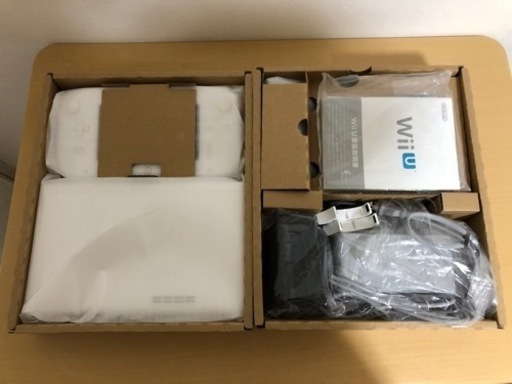 WiiUマリオカートセット+Wiiリモコン(ジャケット、ヌンチャク付き)セット