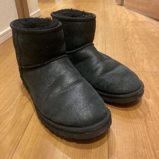 Ugg メンズ ムートンブーツ冬の必須アイテム！