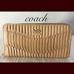 ￥3500coach マディソンギャザード　長財布