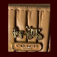 ￥3500coach マディソンギャザード　長財布の画像