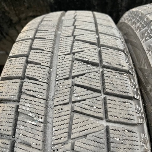 バリ山　BRIDGESTONE REVOGZ 175/65R15 スタッドレス  タイヤ　2016年製