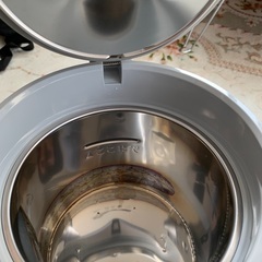 電気ポットの画像