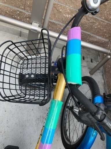 子供自転車18インチ　補助輪　ヘルメット付き