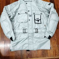 バイク用プロテクション入り防寒ジャケットとパンツ（古着）の画像