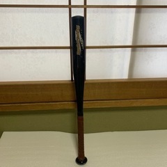 野球　練習用片手バット　短いバット