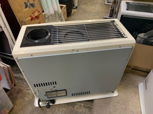 サンポット煙突ストーブ! 品番「KSH－708KC」木造18畳！ コンクリート29畳!