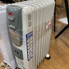 デロンギ　オイルヒーター【店頭取引限定】【中古品】早い者勝ち！取...
