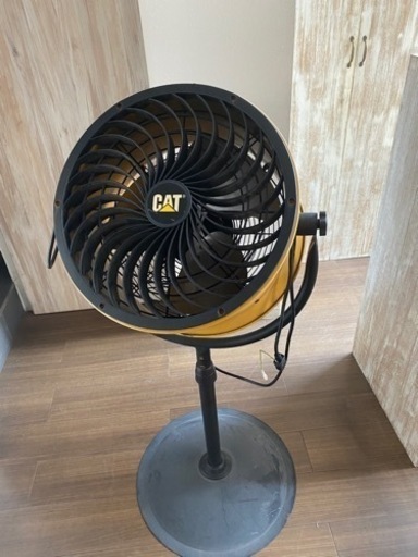 キャタピラー　業務用扇風機