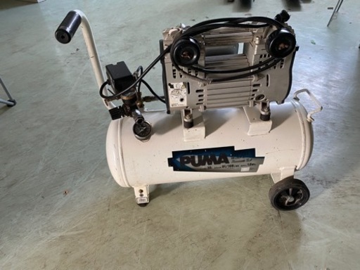 エアーコンプレッサー