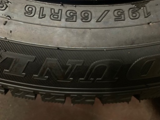 トヨタ　ライズ　スタッドレス　