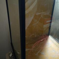 人形ケースの画像