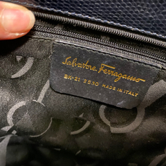 【取引中】フェラガモ　トートバッグの画像