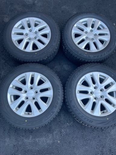BS VRX2 2020年製　215／60r16 まだイボあり9部山