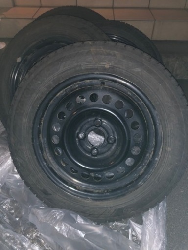 175/65R15 ヨコハマ iceGUARD スタッドレス 引き取り歓迎 18年製造