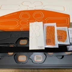シックスパッド　アブズベルト　フリーサイズ　中古の画像