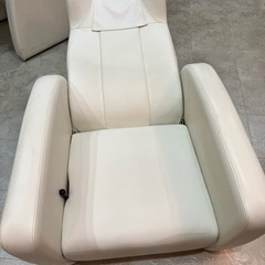 リクライニングチェアの画像