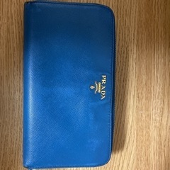 PRADA プラダ　長財布