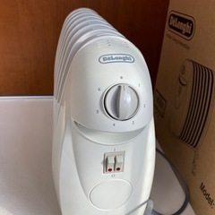 デロンギ　オイルヒーター　ミニ　TRN0808JSの画像
