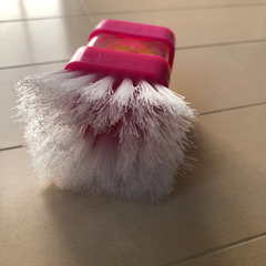 ✨未使用✨洗剤をINできるブラシの画像