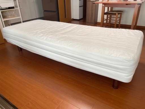 無印良品　脚付きマットレス　スモール(1)