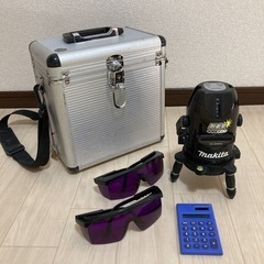 マキタ　墨出し器　墨だし器　レーザー　水平器　建築　傾き
