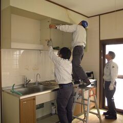 内装職人・ハウスクリーニング見習い 求人の画像