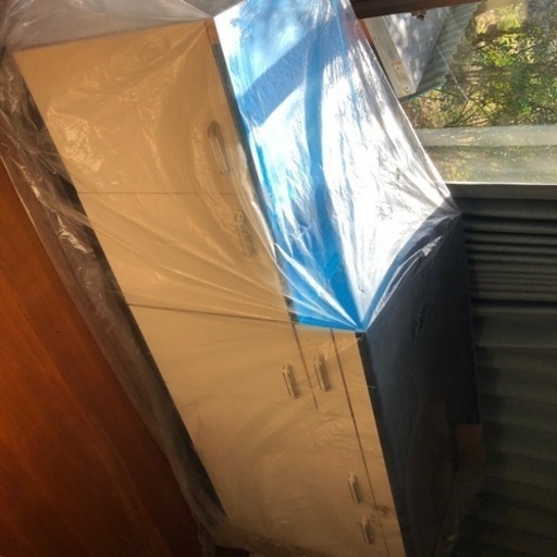 新品未使用　システムキッチン　白色