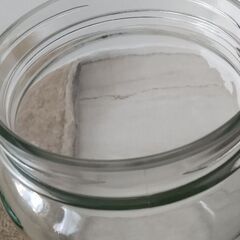 大きめの広口ビン差し上げますの画像