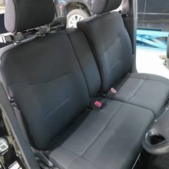 このｂB後ろにもテレビがありますの画像