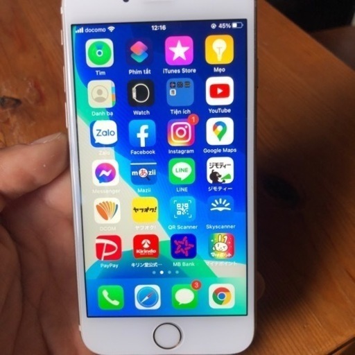 iPhone 6s 64G SIMフリーです