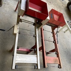 ばら撒き用播種機２台セット(種蒔き用&覆土用)