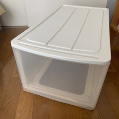 お譲り先決定済み○プラスチック 衣装ケース【11/17まで】
