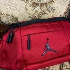 新品　NIKE AIR JORDAN    ボディバッグの画像